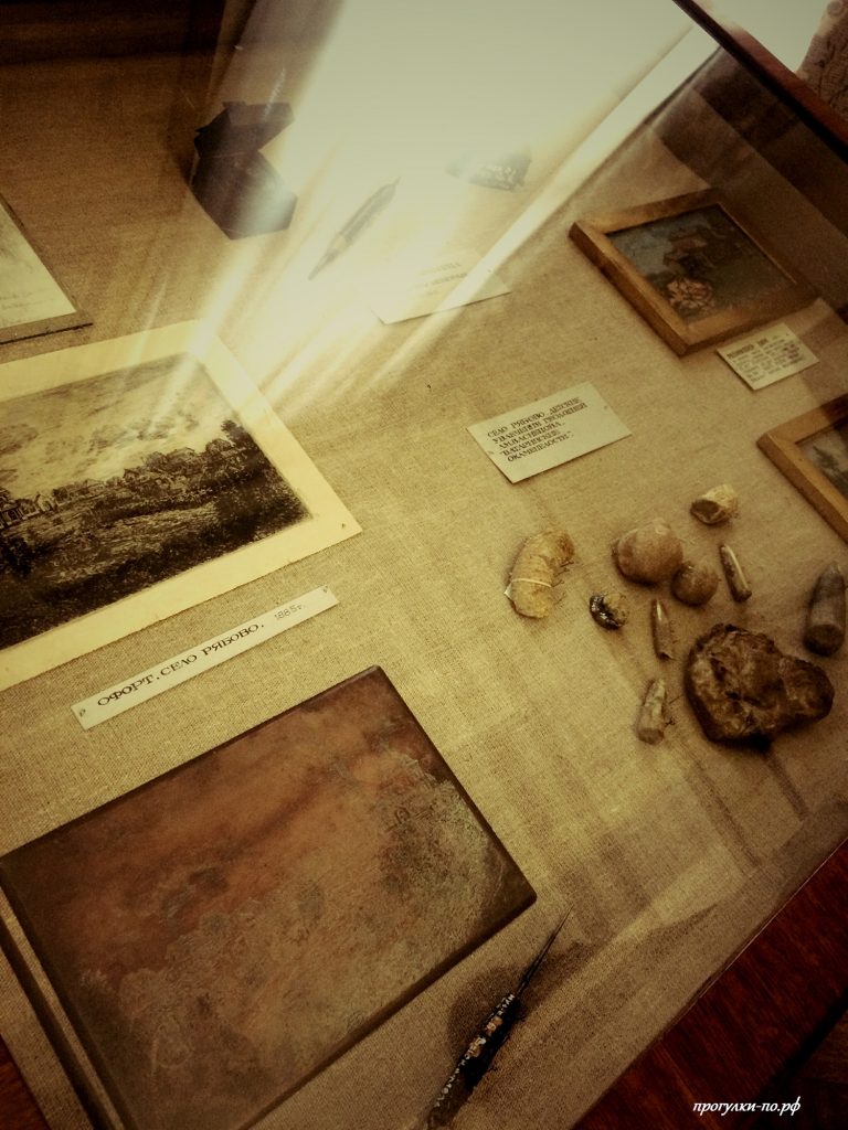 Экспозиция комнаты «Родина» в музее А.В.Васнецова в Москве.